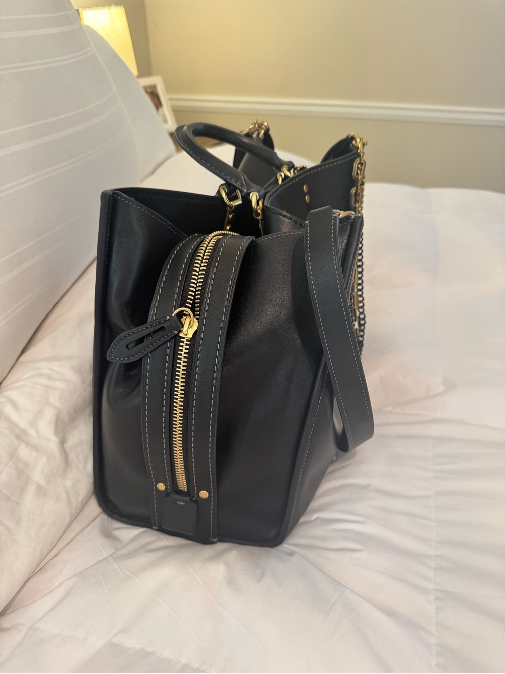 Coach Rouge 40 - Picture 2 of 7